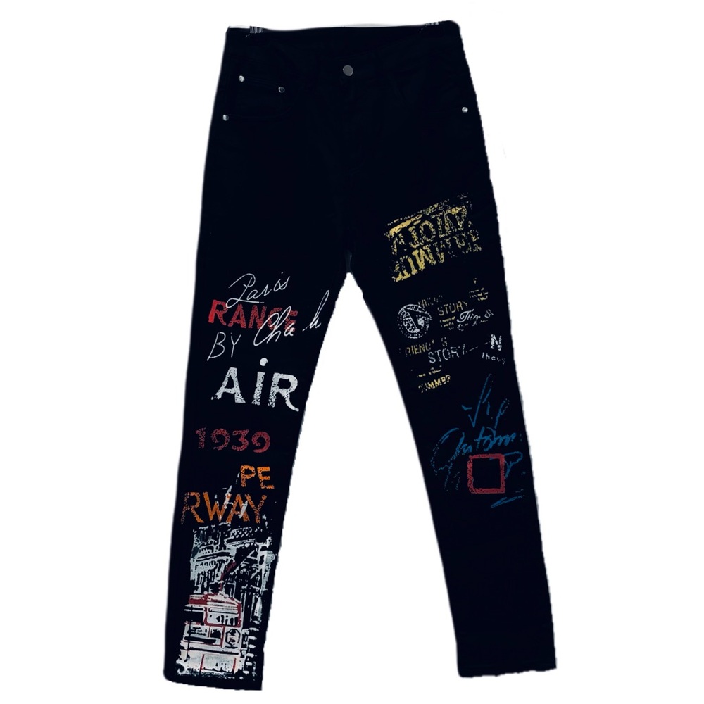 Women’s Black Graffitti Jeans Size 30 printed both front and back side